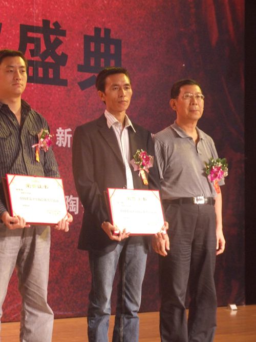陶销天下，谁是英雄？——大将军五经销商当选英雄
(图6)