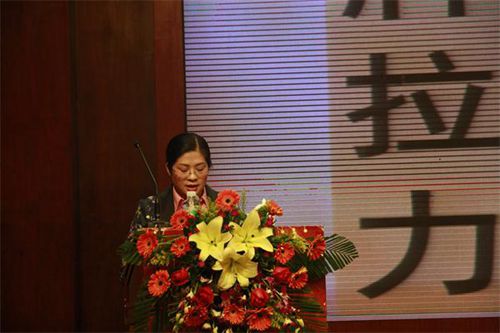 把握新机遇  共谋新发展——大将军陶瓷2015年战略合作伙伴峰会成功召开
(图3)
