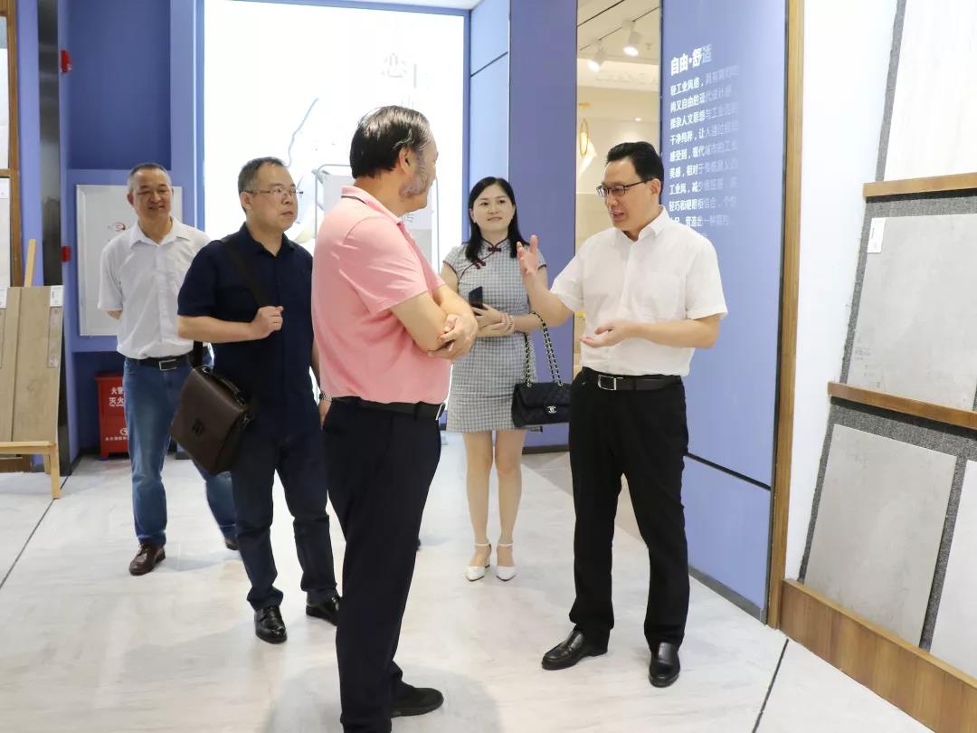 头条丨衡阳政府考察团再度走进将军企业，共商发展未来！
(图12)