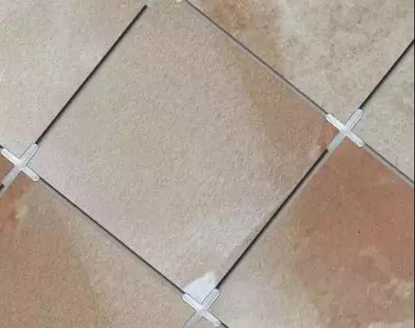 十大品牌瓷砖教你瓷砖铺贴不可不知的小常识
(图1)